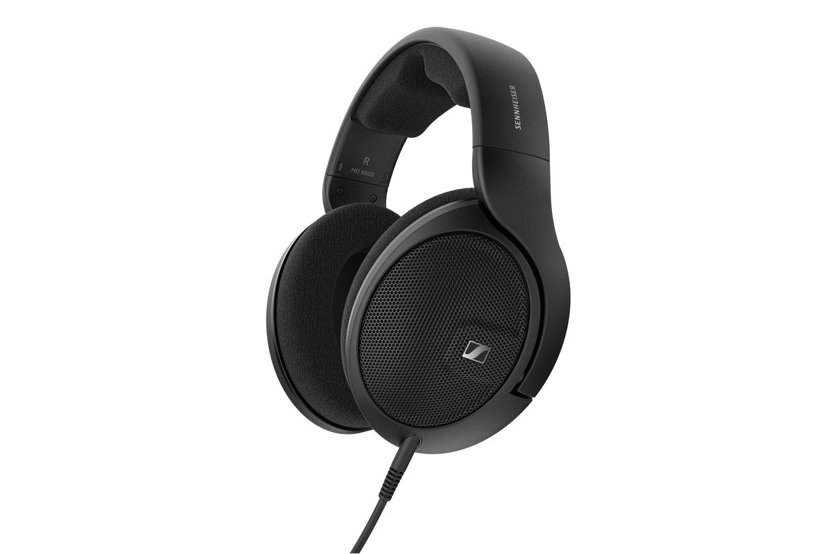 Open-back headphones: Sennheiser HD 560S